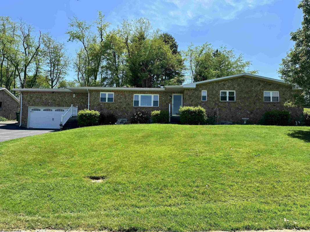 1314 LINCOLN WAY, FAIRMONT, WV 26554, photo 1 of 22