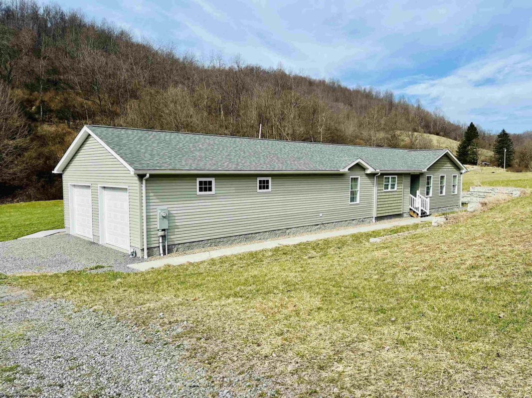 2862 MIRACLE RUN RD, FAIRVIEW, WV 26570, photo 1 of 36