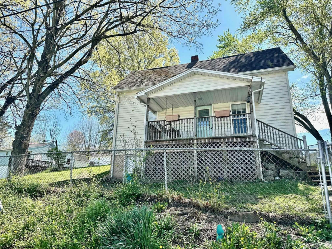 35 W 2ND ST, WESTOVER, WV 26501, photo 1 of 17