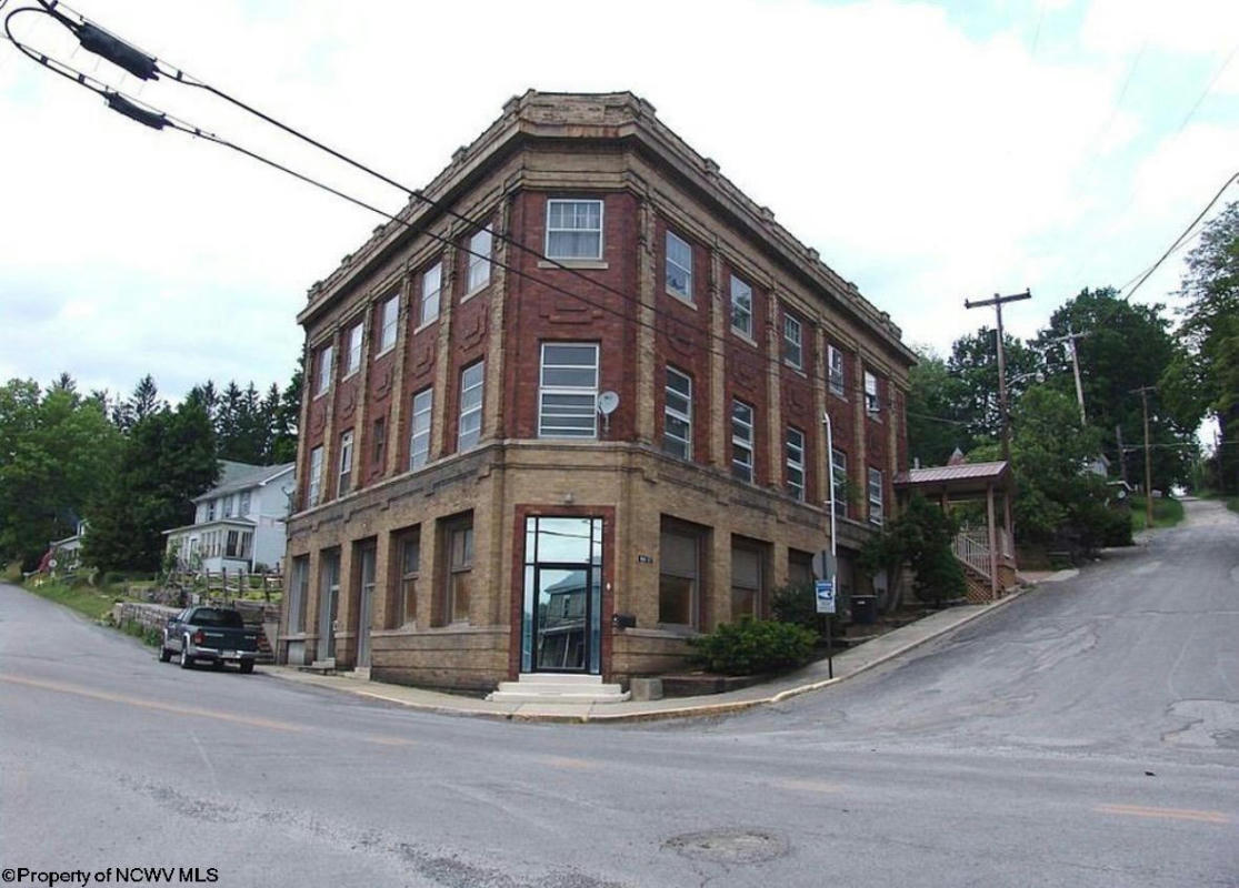 100 W STATE AVE, TERRA ALTA, WV 26764, photo 1 of 50