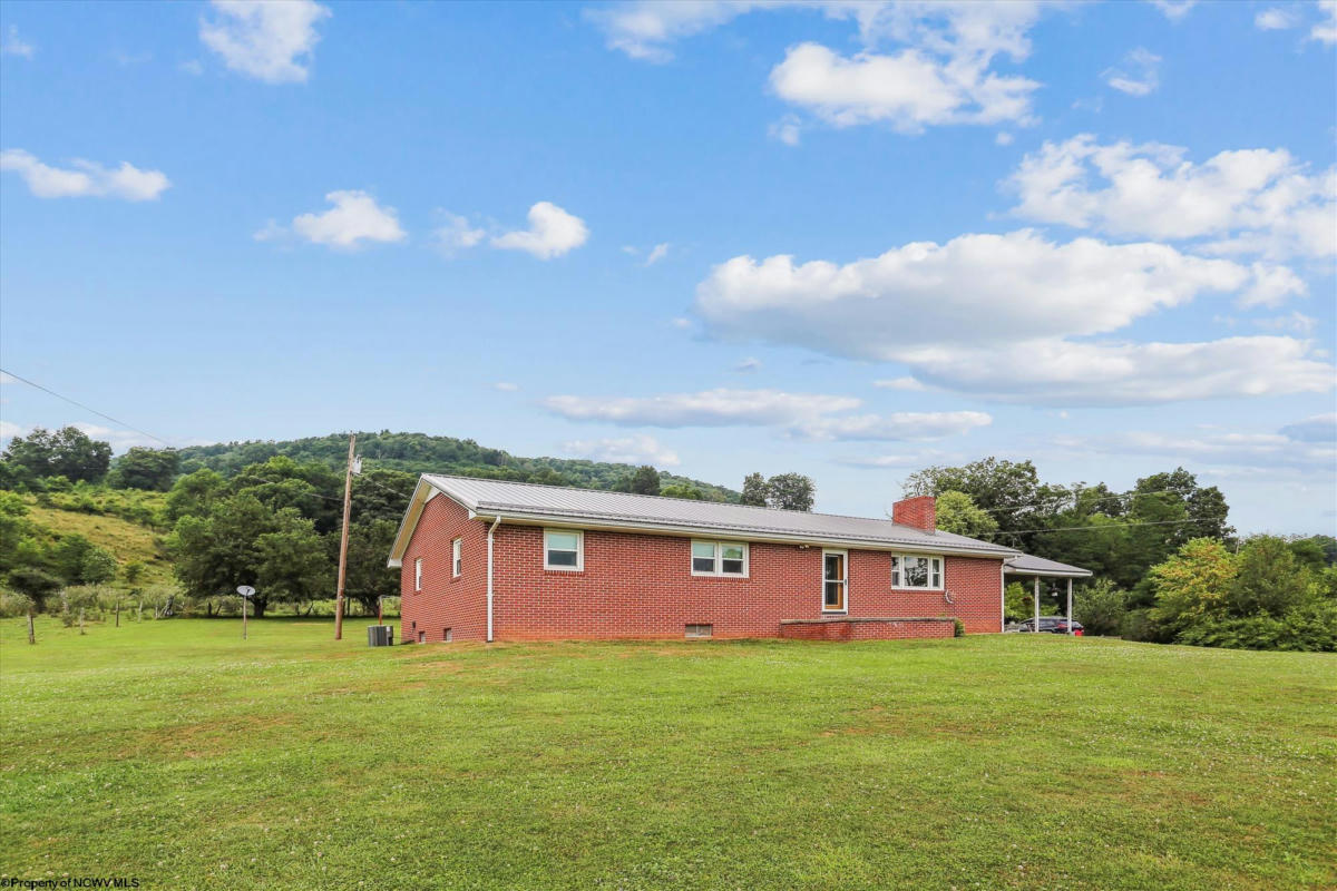 16319 DRY FORK RD, DRYFORK, WV 26263, photo 1 of 38